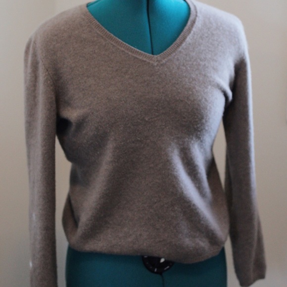 Cashmere ultra soft light brown sweater - Picture 1 of 5